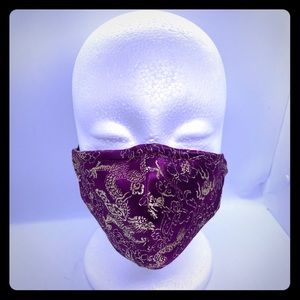 Dragon face mask (maroon)
